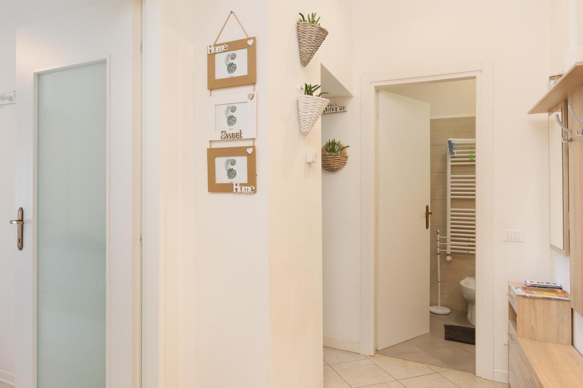 XX Settembre Apartment Триест Екстериор снимка