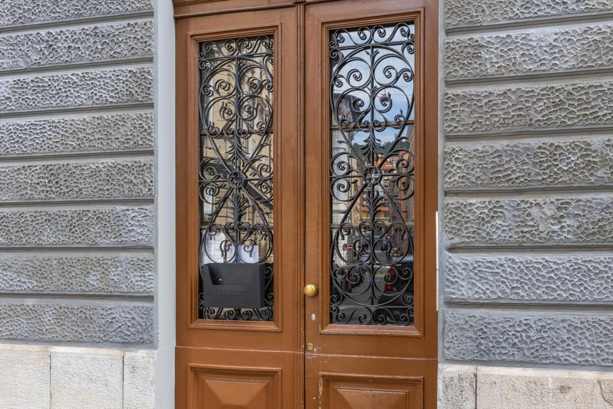 XX Settembre Apartment Триест Екстериор снимка